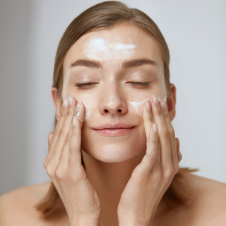 Here's How to Shrink Your Pores with Glycolic Acid According to Dermatologists